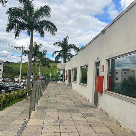 Apartamento Aconchegante Em Betim Luaran gambar